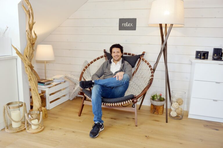 Romain Gaillard of The Detox Market: “My priority is to create a positive company culture, If you have this positive energy at work, it makes a huge difference”