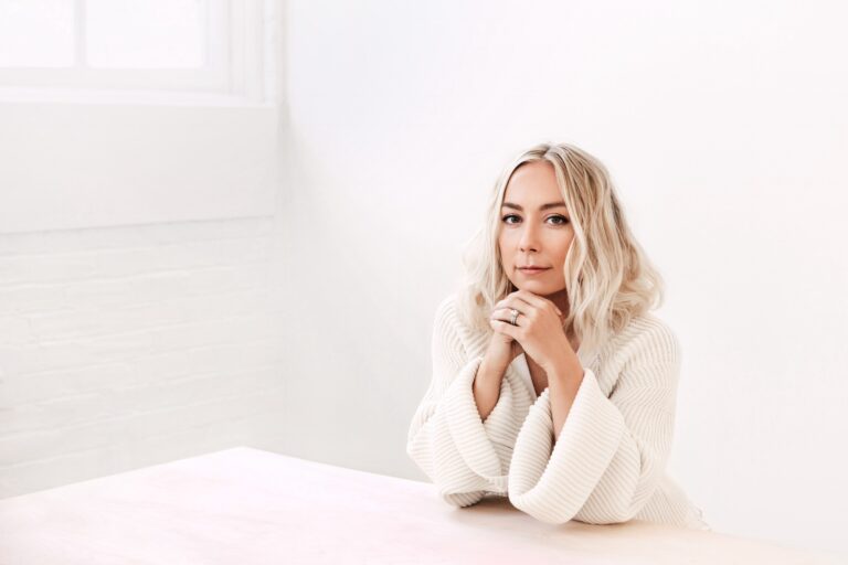 “I Want To Start a Human-to-Human Movement” With Amy Duncan CEO of Mowellens