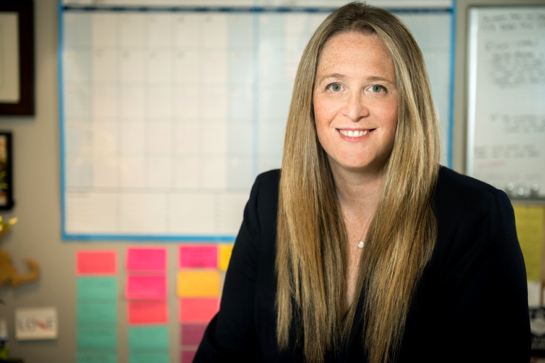 How Ashley Stanley & Lovin’ Spoonfuls Are Rescuing Food That Would Otherwise Be Thrown Out