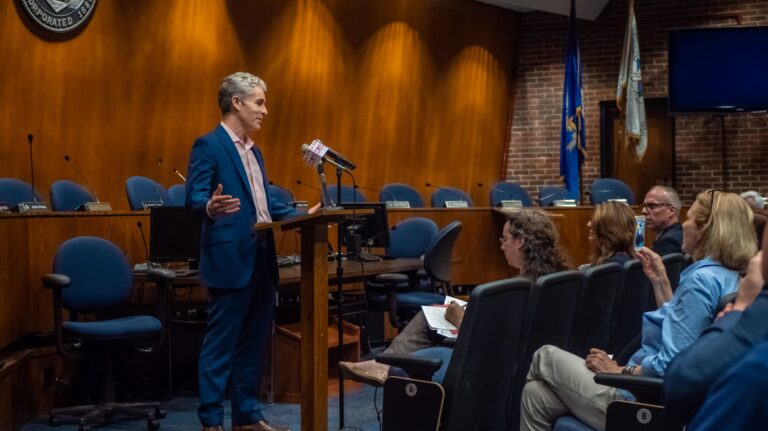 “I Have Long Wanted To Create A Random Acts Of Kindness Movement” With Author Gregg Roberts