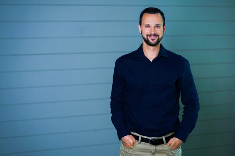 Social Impact Heroes: How Dr. Joel Warsh is helping to educate parents trying to raise healthy, active, and well-rounded children”