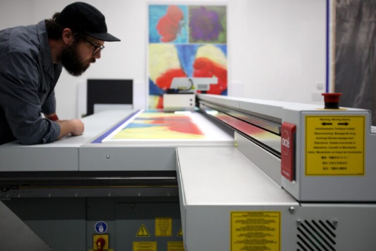 Young Social Impact Heroes: Why and How Roger Allen of Fresh Artists Decided To Change Our World