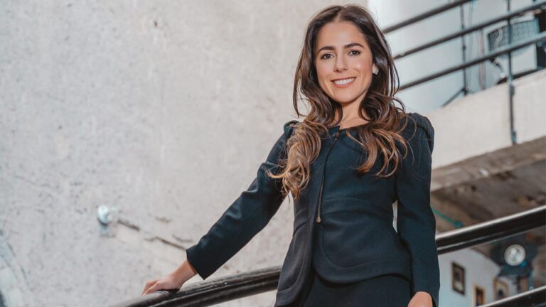 Social Impact Heroes: Why & How Clemencia Vargas of Vive Bailando Is Helping To Change Our World