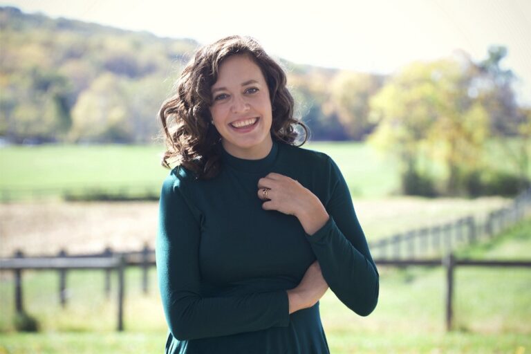 Social Impact Authors: How & Why Author Tracy C Gold Is Helping To Change Our World