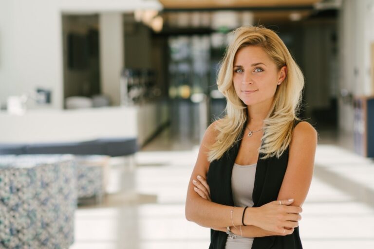 Young Change Makers: How Caroline Gyllensporre of Lantern Dating App Is Helping Change Our World