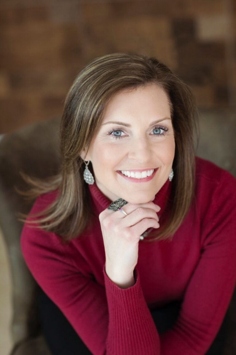 Social Impact Authors: How & Why Alicia Hogan Murphy of Applewood Books Is Helping To Change Our…