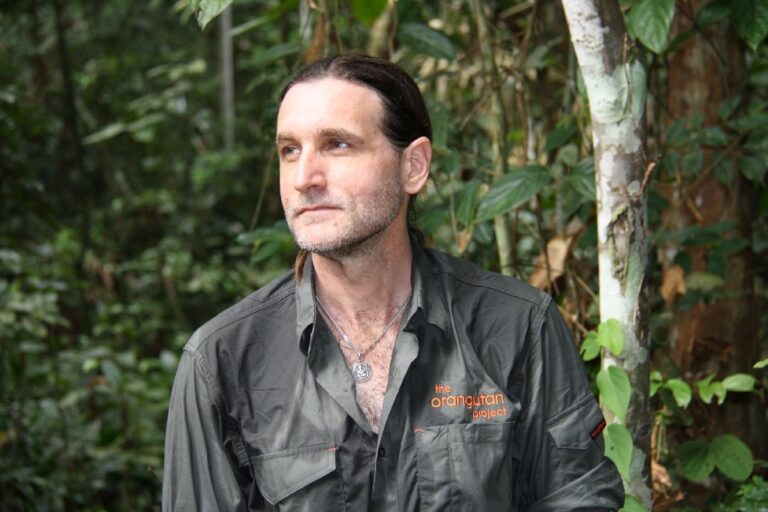 Social Impact Heroes: Why & How Leif Cocks of The Orangutan Project Is Helping To Change Our World