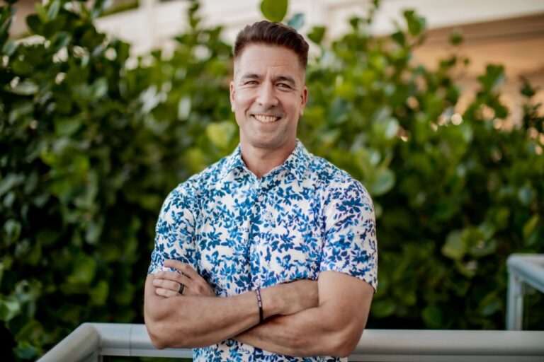 Social Impact Authors: How & Why Mike Kai of ‘That Doesn’t Just Happen’ Is Helping To Change Our…