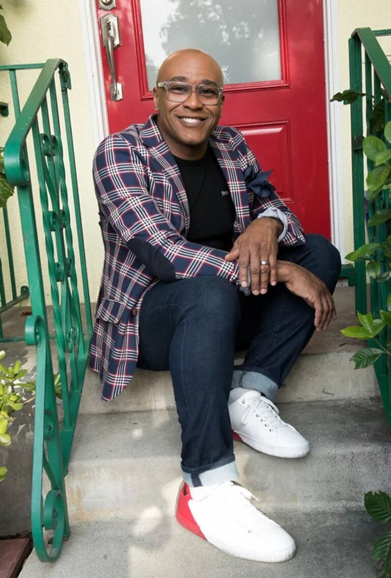 Social Impact Authors: How & Why Robert E Blackmon Is Helping To Change Our World