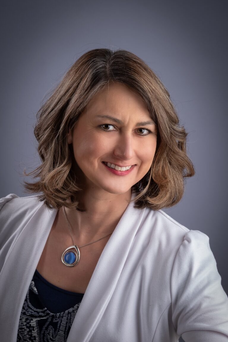 Kimberly Bordeau On The 5 Things You Need To Know To Be A Highly Effective Educator or Teacher