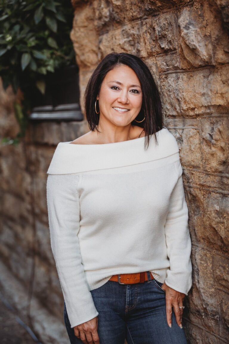 How Amy Lippert Of ‘Almond Milk and Cookies’ Is Helping To Promote Healthy Eating