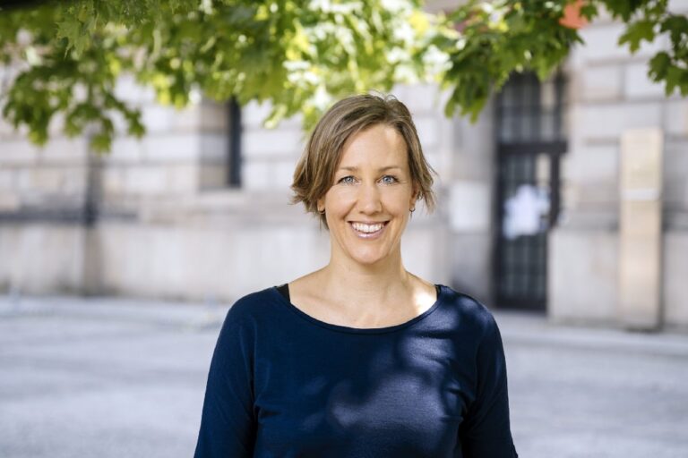 Anna Yona of Wildling Shoes: Five Strategies Our Company Is Using To Tackle Climate Change &…