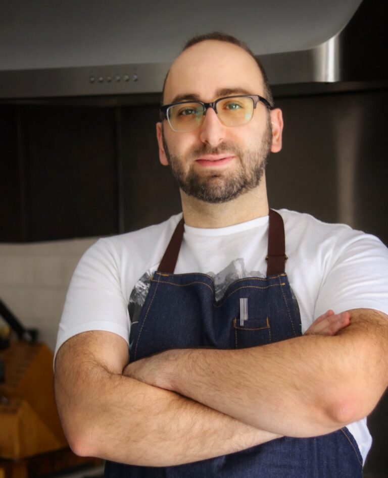 Luay Ghafari Of Urban Farm and Kitchen: 5 Things You Need To Know To Create A Successful Vegetable…