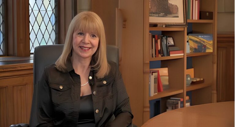 The New Portrait Of Leadership: Robin Landa Of Kean University On Strategies to Shape Yourself Into…
