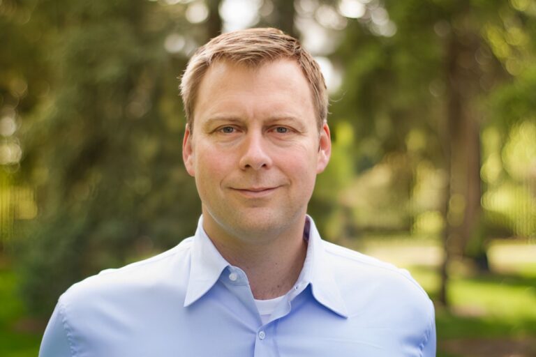 The New Portrait Of Leadership: Mike Smith Of Aclymate On Strategies to Shape Yourself Into A…