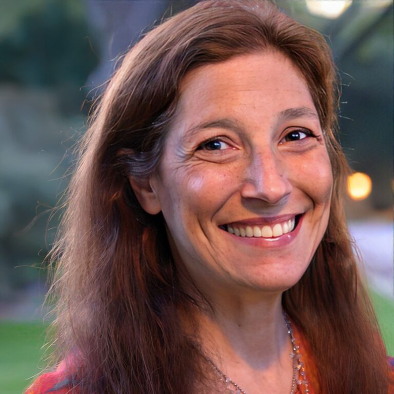 Karen Hoffman Of ‘Living on Purpose’ On How Journaling Can Help You To Be More Calm, Mindful And…