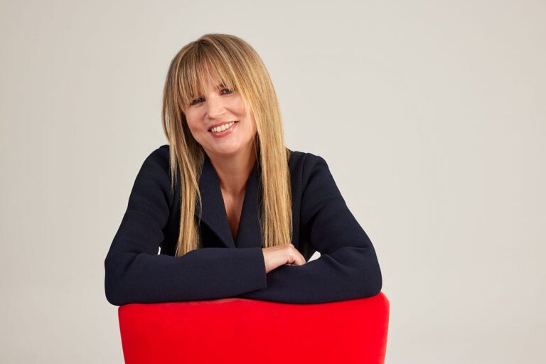 Simone Clow Of Zebrar: Second Chapters; How I Reinvented Myself In The Second Chapter Of My Life