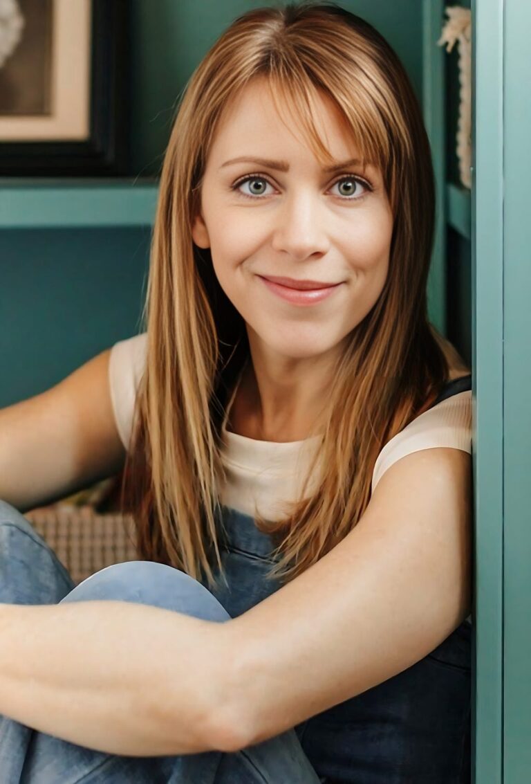 Social Impact Authors: How & Why Author Amanda Chay of ‘The Girlfriend’s Guide to Lupus’ Is Helping…