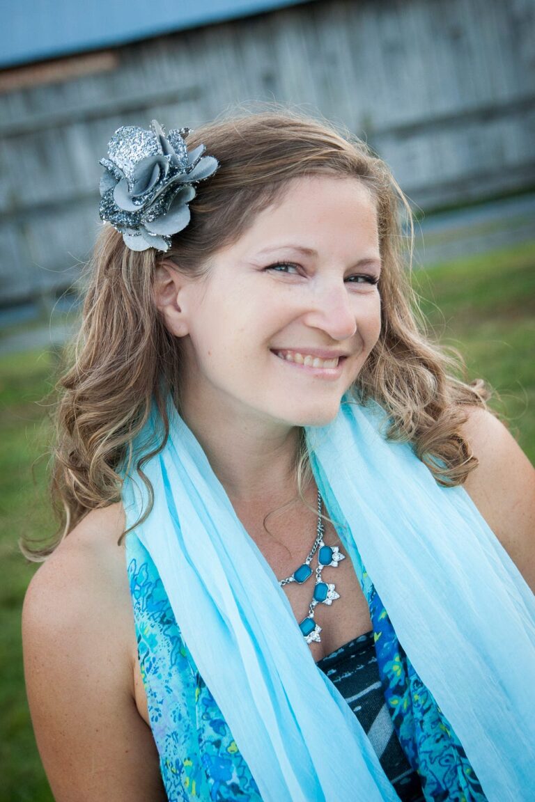 Healing A Broken Mental Health System: Nicole Roder Of Gladstone Psychiatry and Wellness On 5…