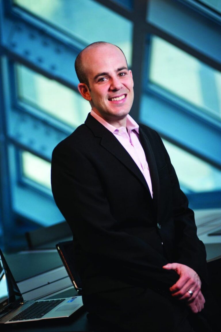 Social Impact Authors: How & Why Author Scott Steinberg Is Helping To Change Our World