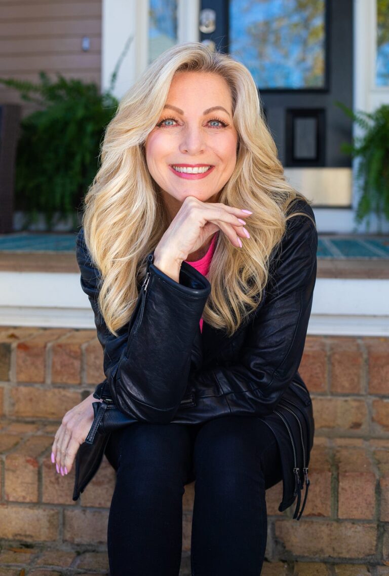 Donna White Of BHRT Training Academy On How To Write A Book That Sparks A Movement