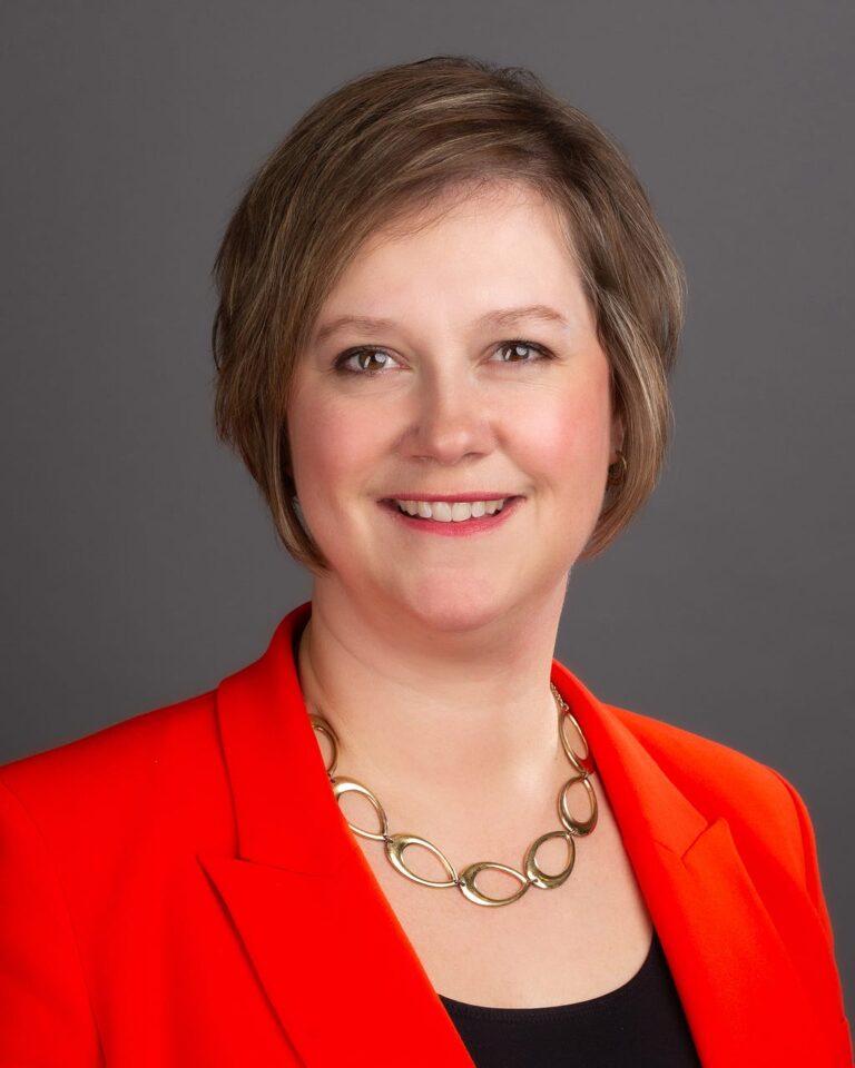 Jennifer Maxson On An Inside Look at the Benefits and Impact Of Working With an Executive Coach