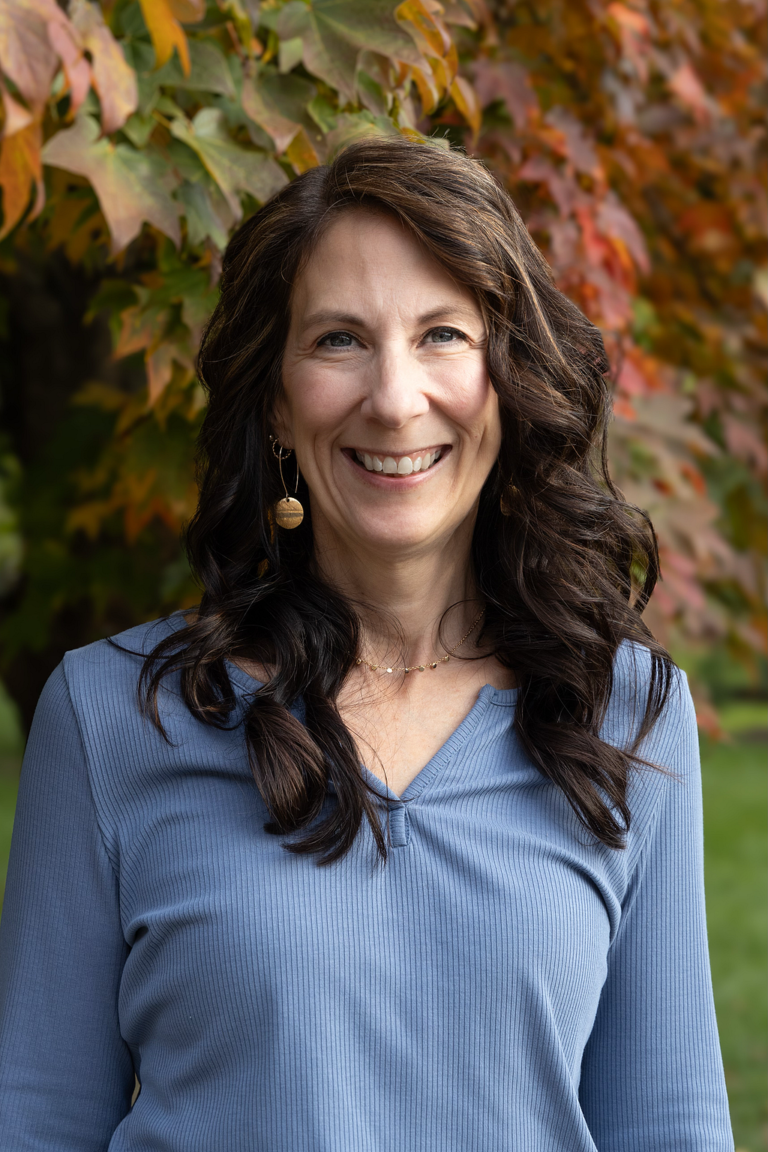Rachel Miller Of Recovery Daily Podcast: Second Chapters; How I Reinvented Myself In The Second…