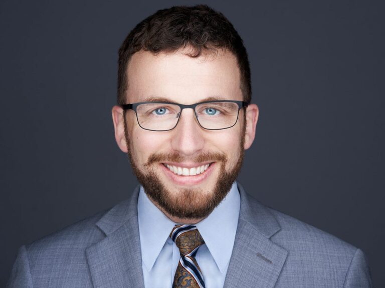 The Power of Personal Branding: Dustin Siggins Of Proven Media Solutions On How Publicists Shape…