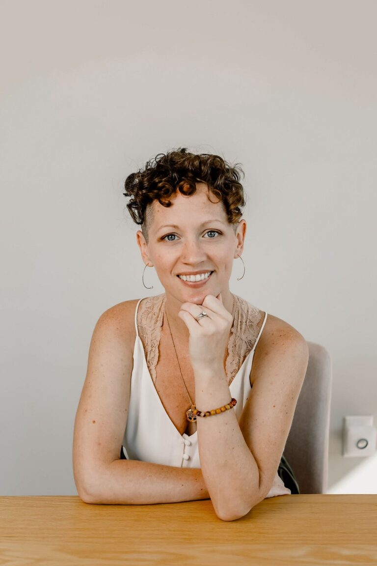 Creating a Culture of Courage: Elizabeth DeVaughn Of Woman Emerging On How to Create a Culture…