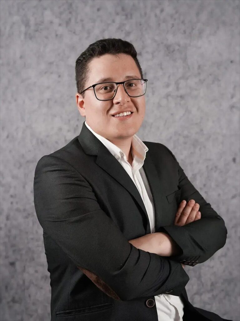 Oscar Caballero Of Hylink Group: Five Essential Components Of A Successful DevOps Team