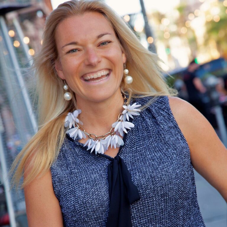 Amy Chambers Of Little Pretzel Publishing On How to Go Beyond Your Comfort Zone To Grow Both…