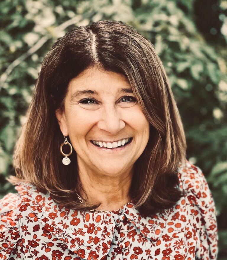 Wellness Mastery: Mental Health Expert Katie Dorn Of EmpowerU On Everyday Life Hacks for Optimal…