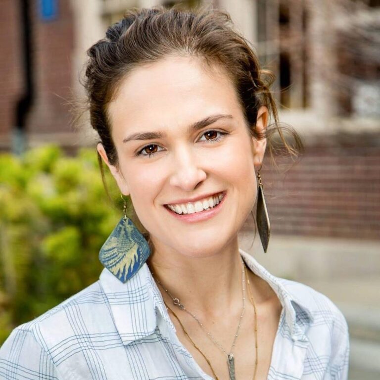 Education Revolution: Hannah Kehn Of New York City Charter School of the Arts On Innovative…
