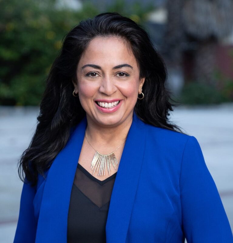 Carolina Caro Of Conscious Leadership Partners On How We Can Increase Women’s Engagement in…