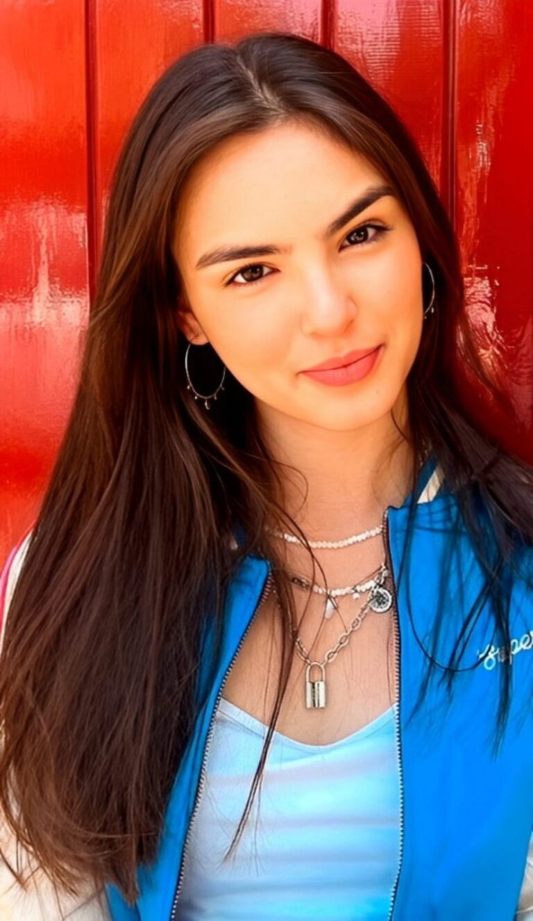 Young Change Makers: Why and How Annissa Murad of ‘Signs of the Times’ Is Helping To Change Our…