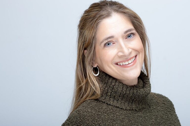 Karen Cunningham, LMFT-S, On How to Begin, Navigate, & Sustain Sobriety