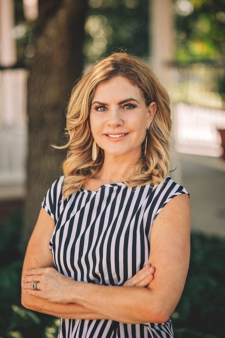 Michelle B Griffin Of Standout Women Media: Why We Need More Women Founders & Here Is What We Are…
