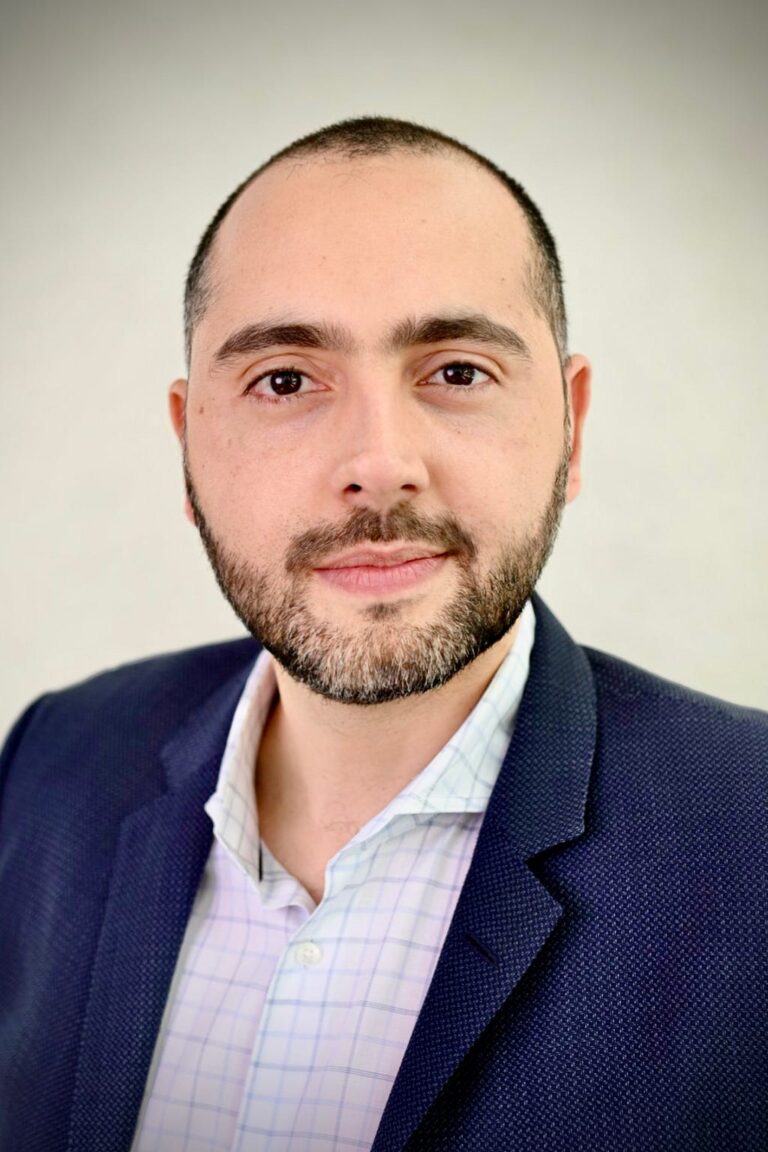 Marcio deOliveira Of OneEthos On How they Are Creating Renewable Energy