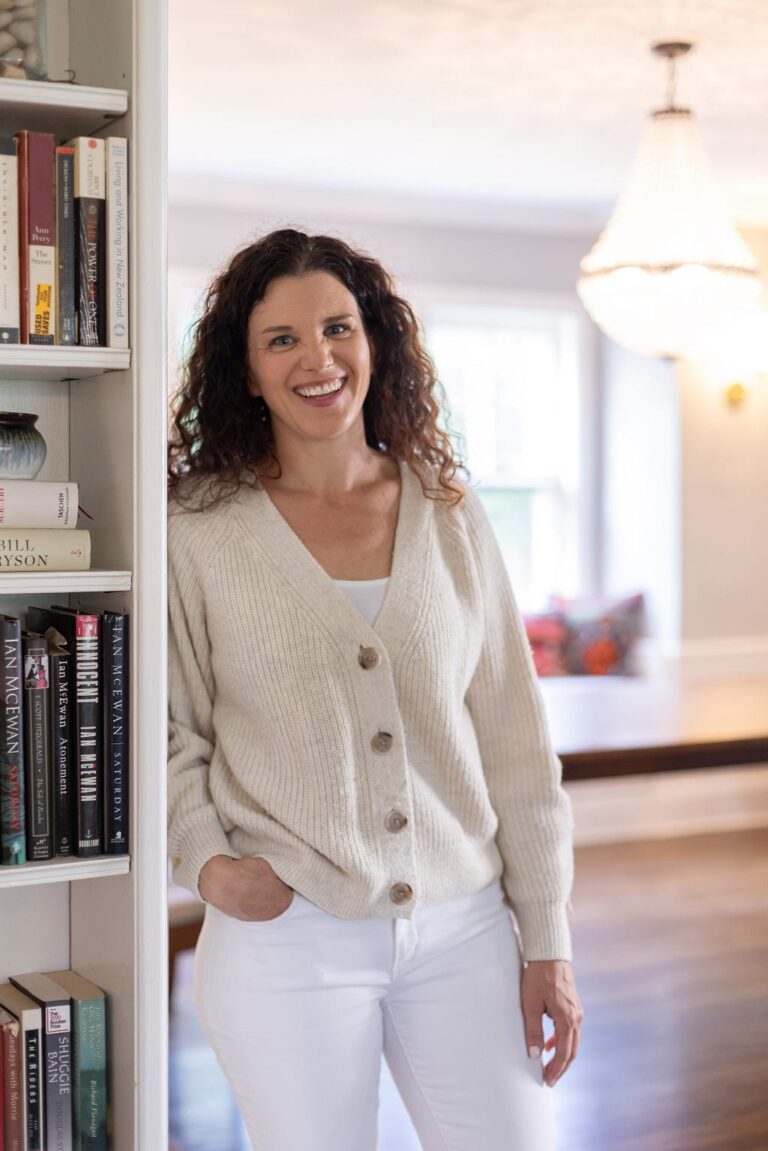 Awkward and Proud: Rebecca Fellenbaum Of Rebecca Fellenbaum Coaching On How Embracing Your True…