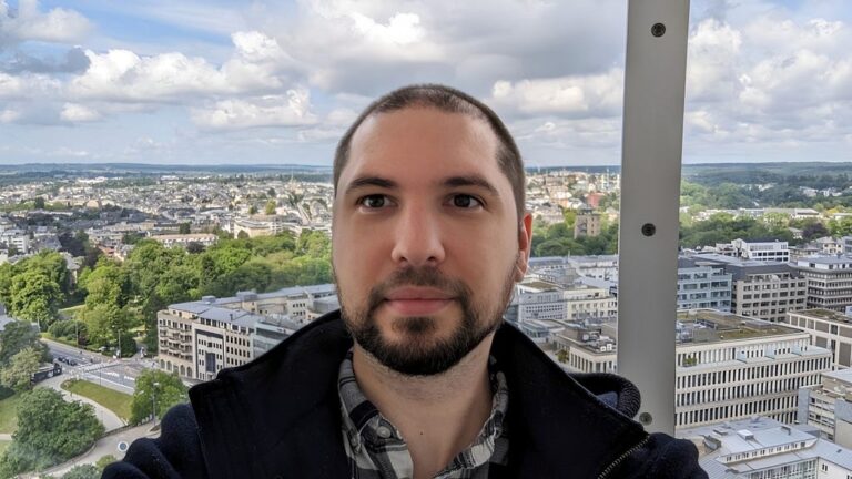 Leo Benkel Of ‘The Artificial Business’ On Pushing the Boundaries of AI