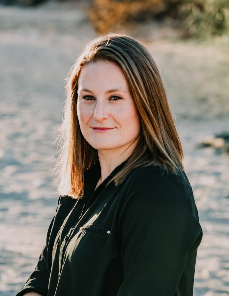 Sports Stars Making a Social Impact: Why & How Women’s Hockey Olympian Lyndsey Fry Is Helping To…