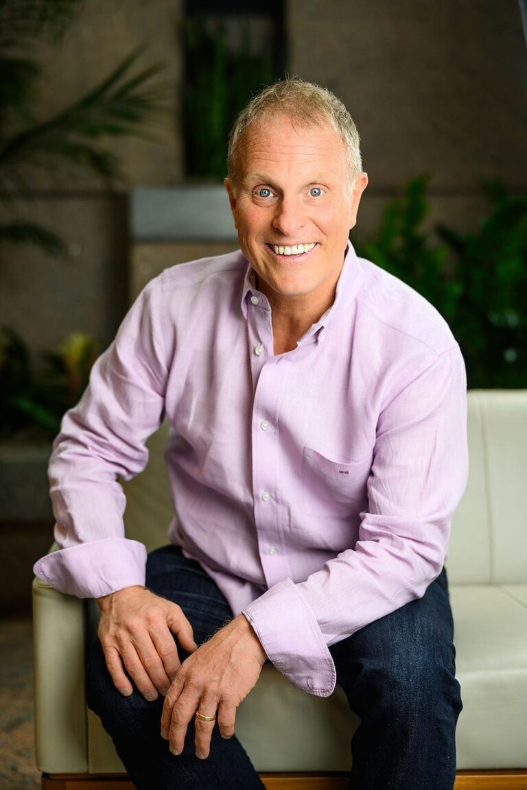 Impactful Communication: John Bates Of ExecutiveSpeakingSuccess On 5 Essential Techniques for Be